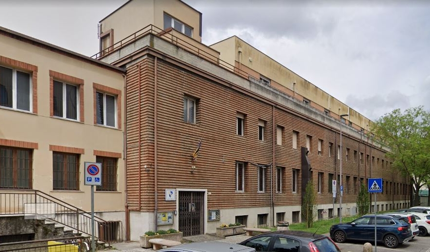 Un'immagine generica segnaposto con angoli arrotondati in una figura.