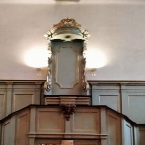 Cattedra, alla quale si accedeva tramite la Sala dei professori