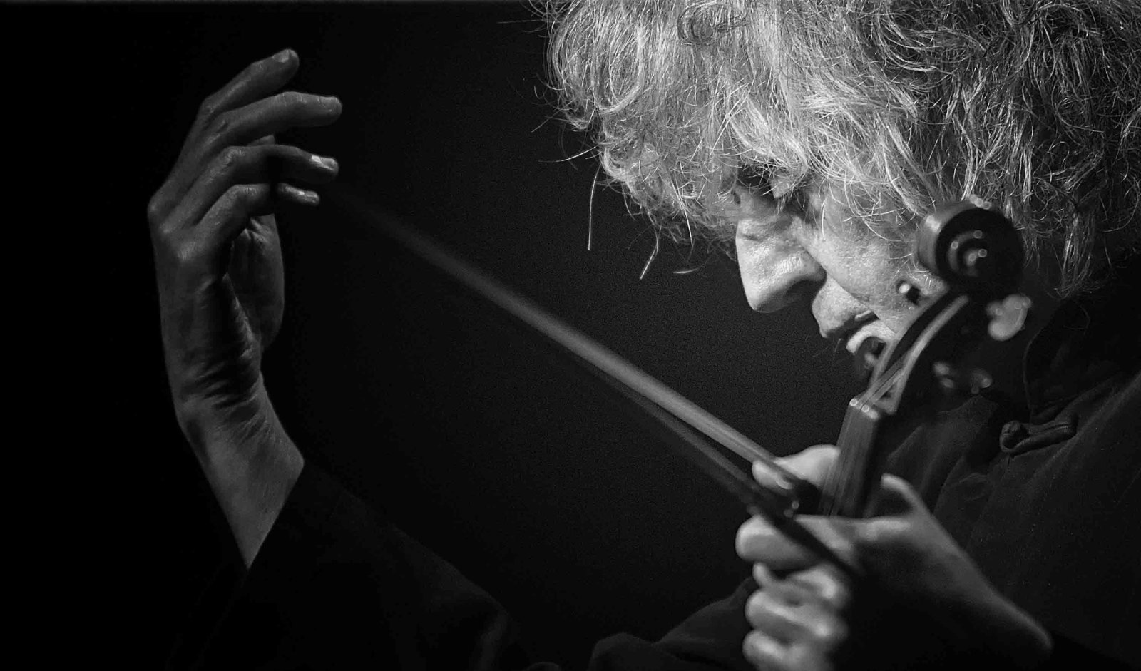 Un'immagine generica segnaposto con angoli arrotondati in una figura.