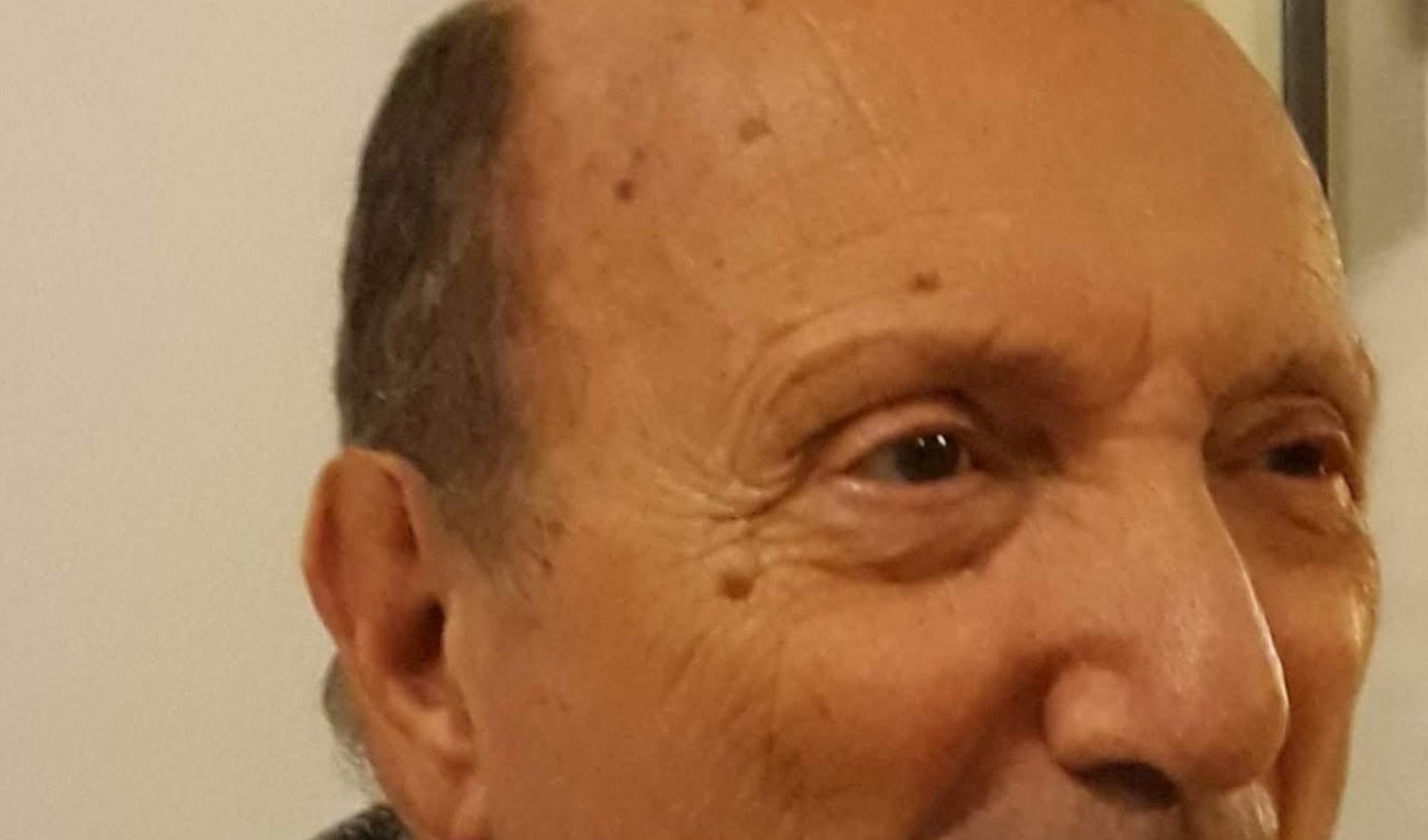 Un'immagine generica segnaposto con angoli arrotondati in una figura.