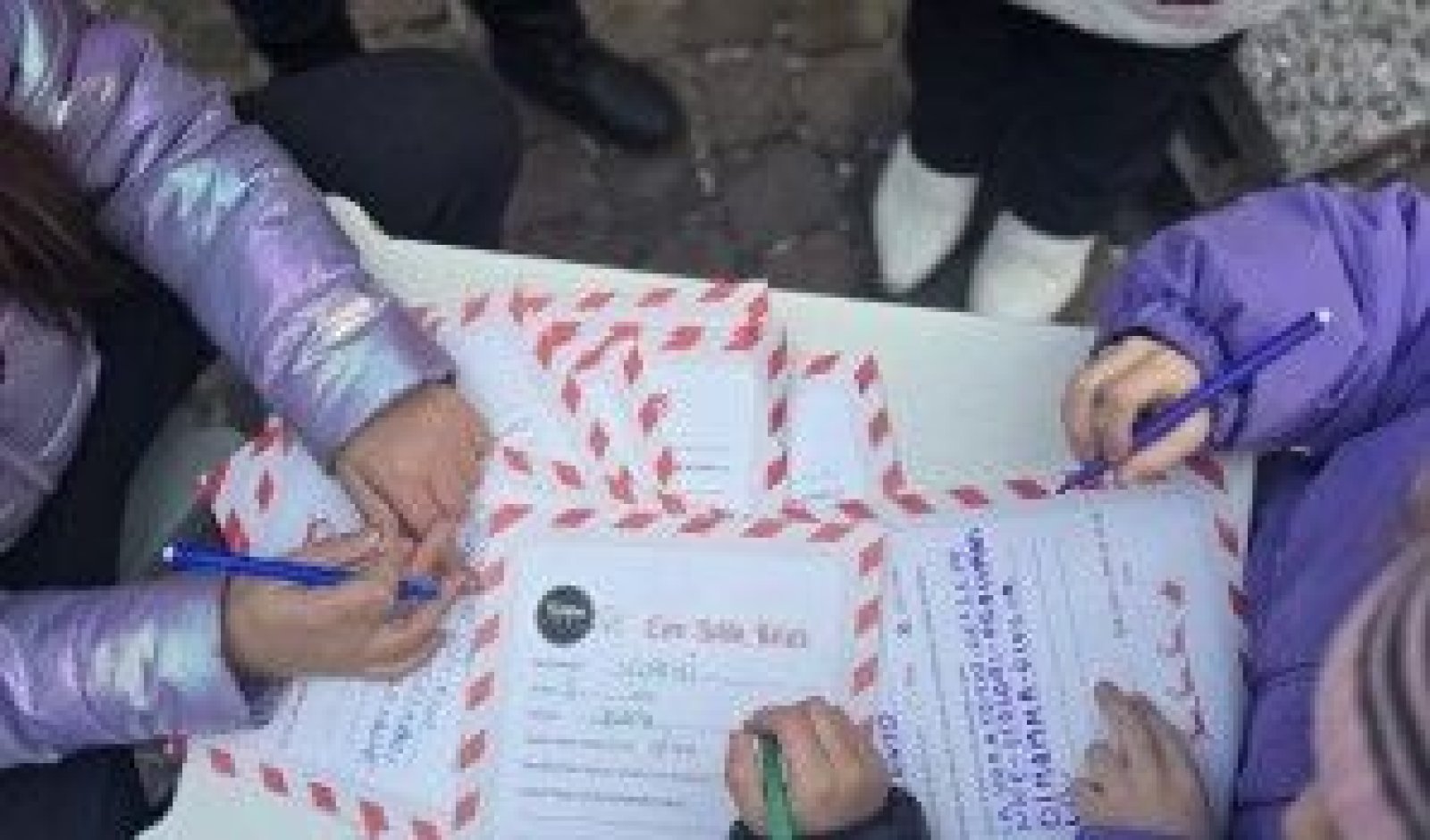 Un'immagine generica segnaposto con angoli arrotondati in una figura.