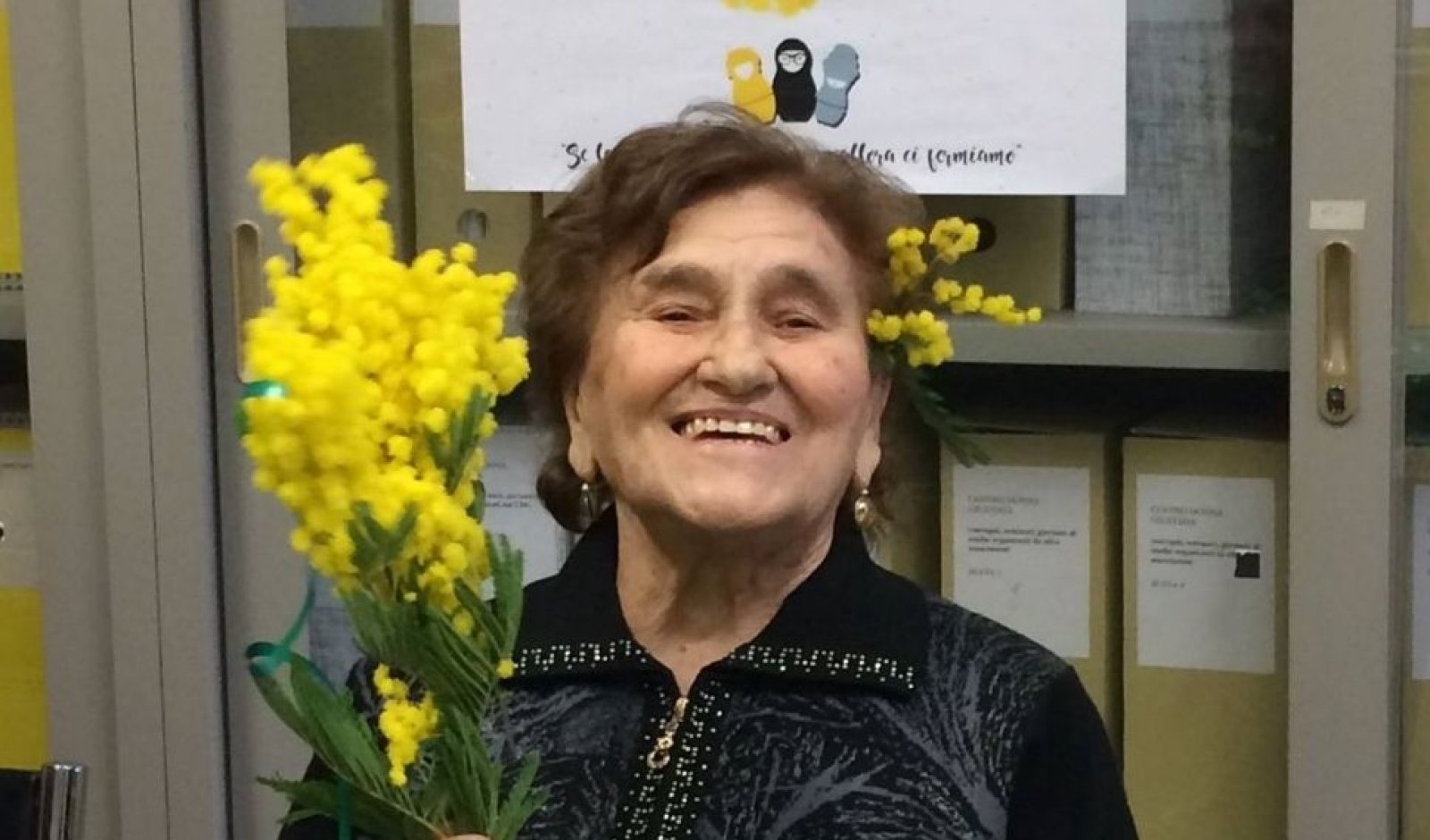 Un'immagine generica segnaposto con angoli arrotondati in una figura.