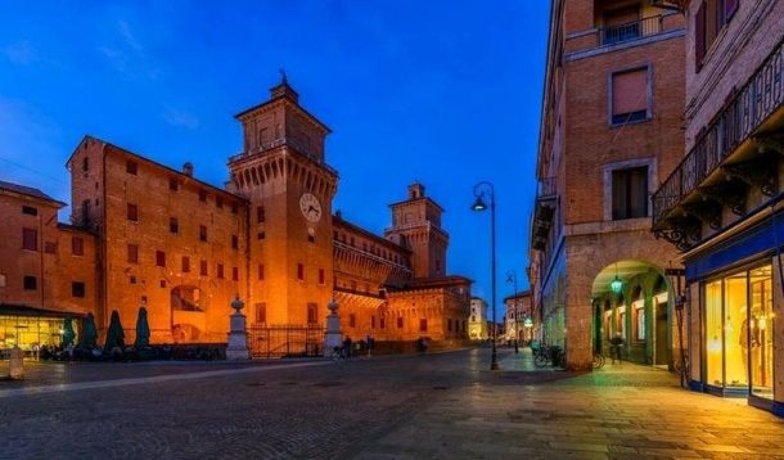 Un'immagine generica segnaposto con angoli arrotondati in una figura.