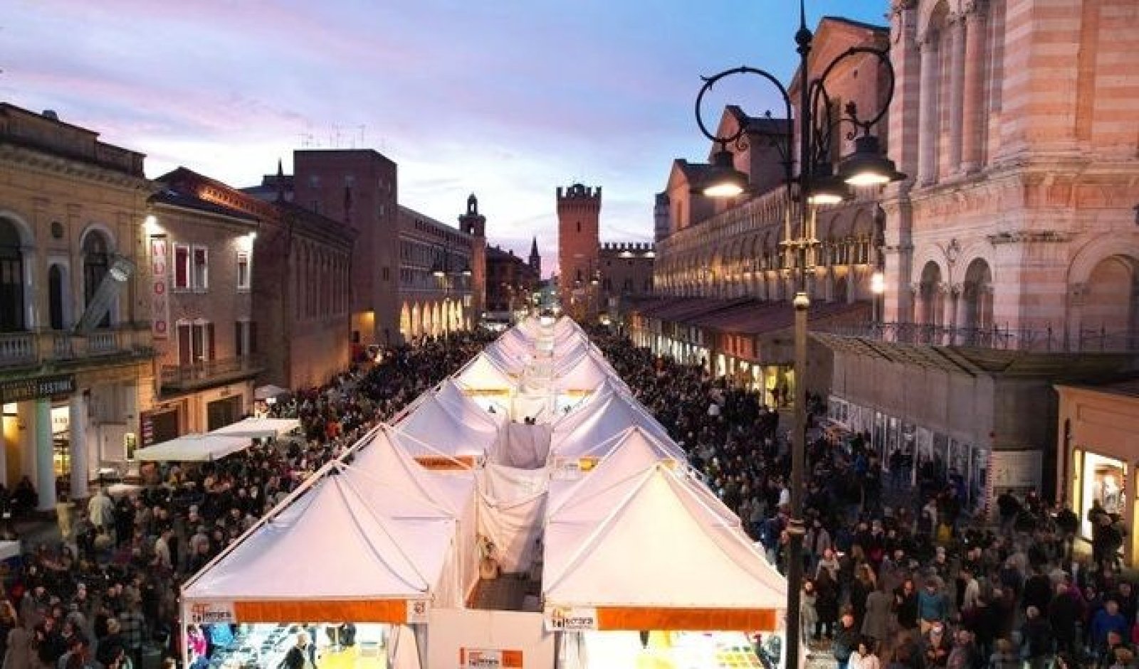 Un'immagine generica segnaposto con angoli arrotondati in una figura.